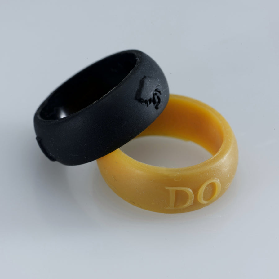 Silicone ring.